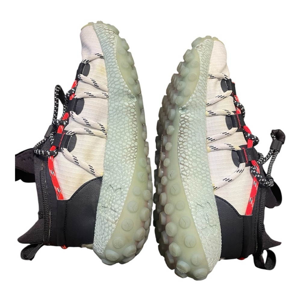 RARE Under Armour Multi-Color Trail Sneakers - Picture 3 of 12